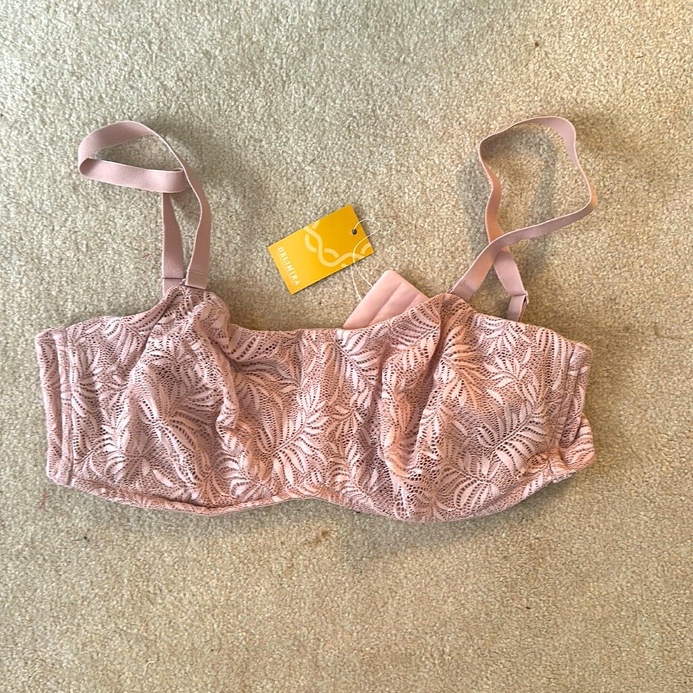 Delimira versatile strapless bra